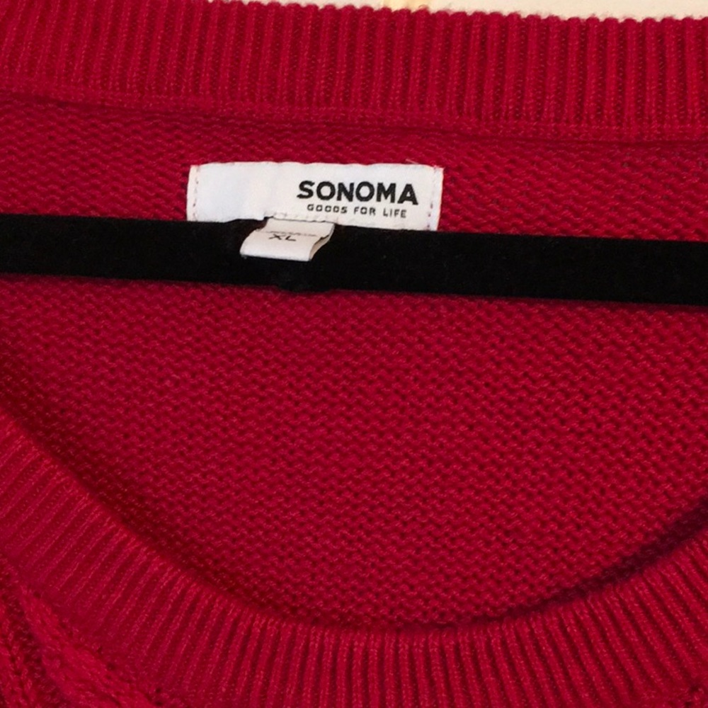 Sweater - Picture 4 of 5